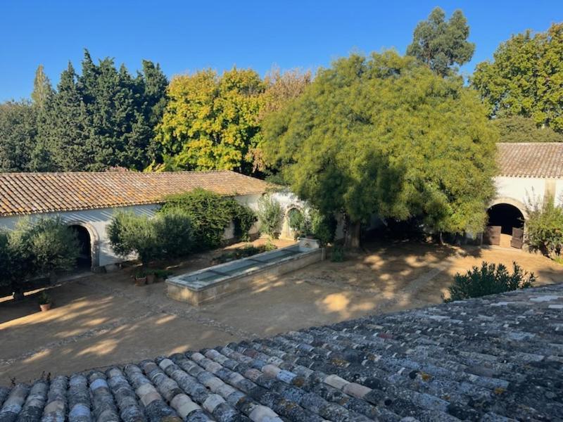 Mas Des Becasses, En Provence - 22 Personnes Villa Arles Buitenkant foto