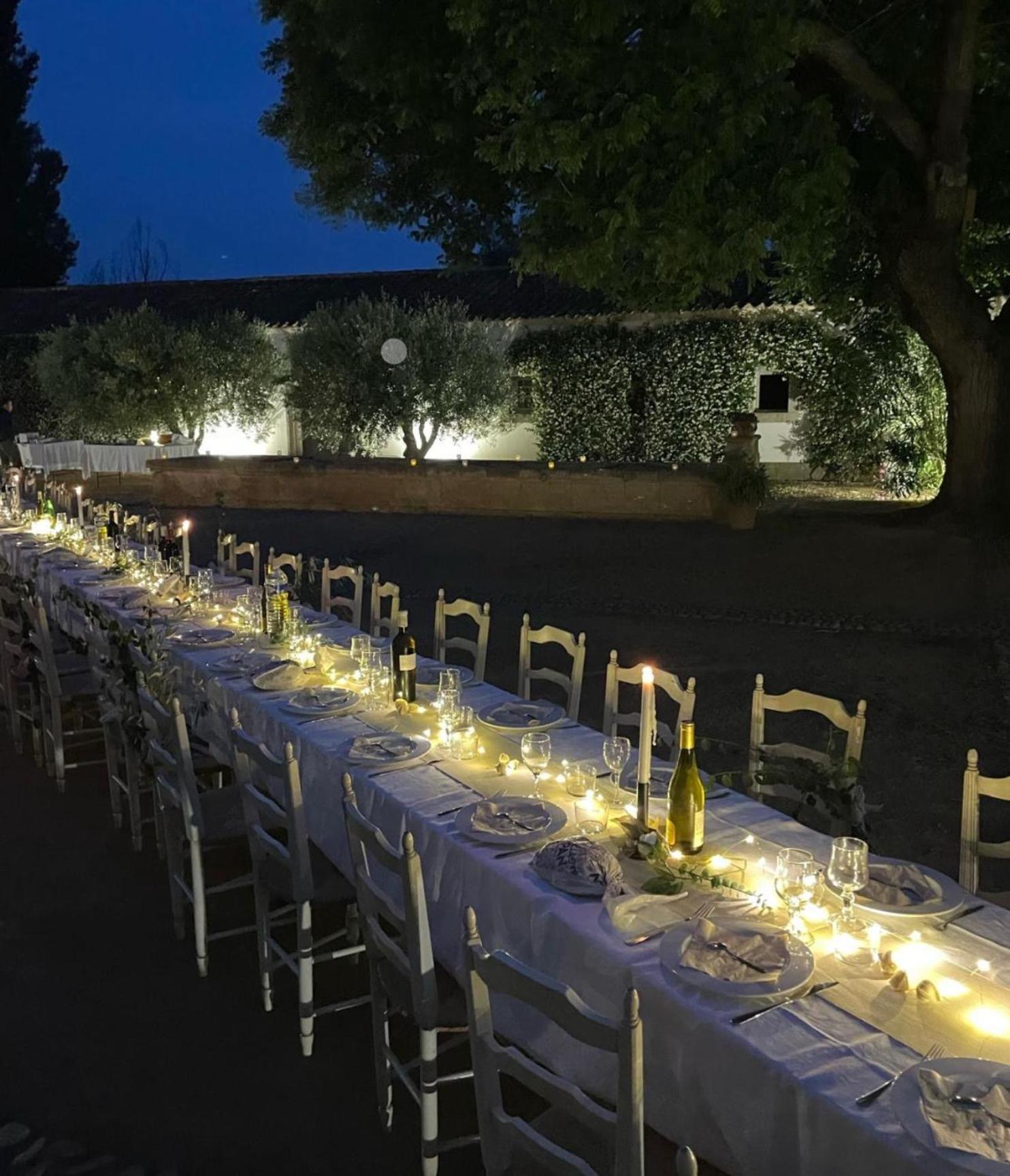 Mas Des Becasses, En Provence - 22 Personnes Villa Arles Buitenkant foto